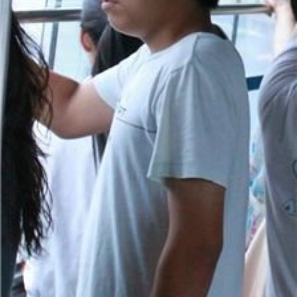 女生小心 扬州29路公交惊现变态露鸟男