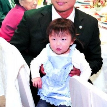 郑大世成名了想学小贝进娱乐圈 目标娶“Nobody”演唱