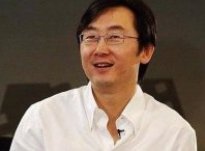 导演鄢颇被挑脚筋案事件未平息 陆川又遭电话威胁