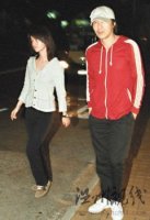 周星驰被曝十年情断 于文凤情变结银行业财子新欢