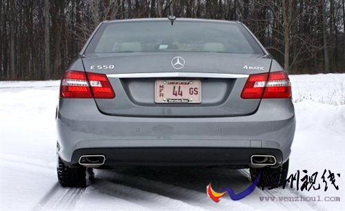 豪华动力两不误 试驾2010款奔驰-E550 汽车之家 豪华动力两不误 试驾2010款奔驰-E550 汽车之家