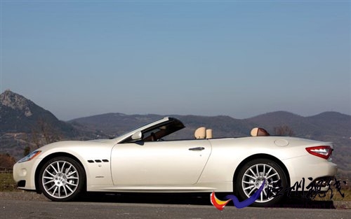 头一回敞篷 试驾玛莎拉蒂GranCabrio 汽车之家 头一回敞篷 试驾玛莎拉蒂GranCabrio 汽车之家