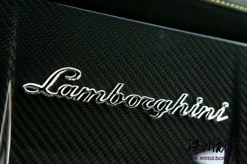 愤怒的公牛 试驾兰博基尼Superleggera 汽车之家 愤怒的公牛 试驾兰博基尼Superleggera 汽车之家