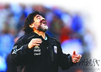 教头之争:隐蔽战线的对决 卡佩罗高居第一