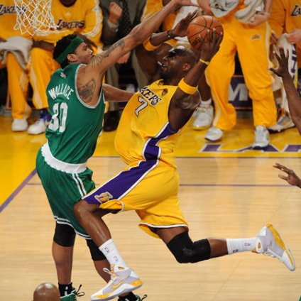 5场苦熬奥多姆修成正果 湖人取胜全靠替补发威