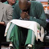 凯尔特人更衣室集体痛哭 华莱士:我在考虑退役