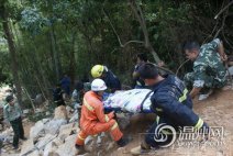 平阳县昆阳镇南丰村东坑山发生山体塌方造成一死一