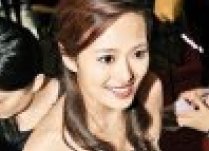 <b>候选港姐许亦妮被爆9个男友称女版韦小宝 候选港姐</b>