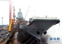 国防部回应航母舰长问题 称正培训中国航母舰载机飞