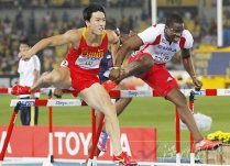 刘翔本来可以夺冠就是被罗伯斯干扰 罗伯斯视频看故