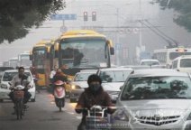 校车交通安全管理加强 校车享有最高的路权 接受最