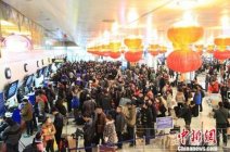 贵阳机场大雾 机场大雾航班取消旅客滞留