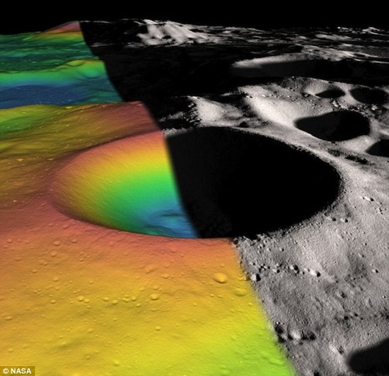 NASA最新发现神秘月球陨坑 1/4表面覆盖冰层