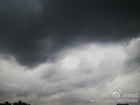 微博海葵:上海风起云涌