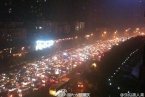 重庆9月28日暴雨 暴雨导致重庆堵车至深夜十时仍未散