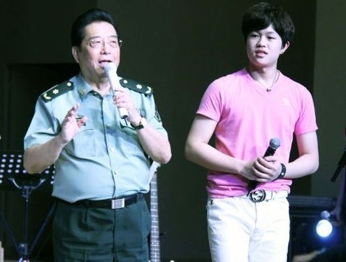 李双江之子李天一被曝涉嫌轮奸 确认已被刑拘