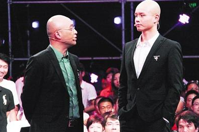 孟非乐嘉被曝将代言洗发露 网友:该是生发水吧