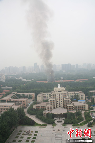 西安交大老校区着火