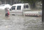 定州下暴雨 6月7日河北定州高考女生跌入排水道遇难