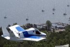 世界上第一架陆空两用汽车 2015年美国第一架能飞行