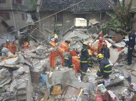 上海居民楼倒塌 上海虹口区老式居民楼倒塌2死3伤