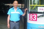 司机扶老人反被讹 南京公交司机徐连林扶老人反被讹