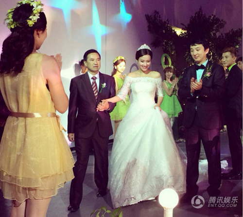 袁成杰大婚王思聪伴郎