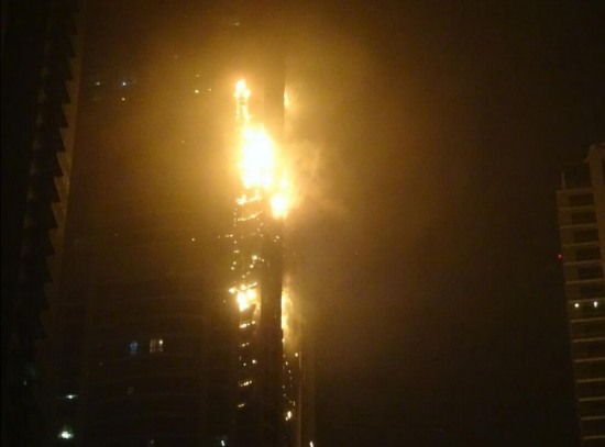 迪拜住宅楼大火