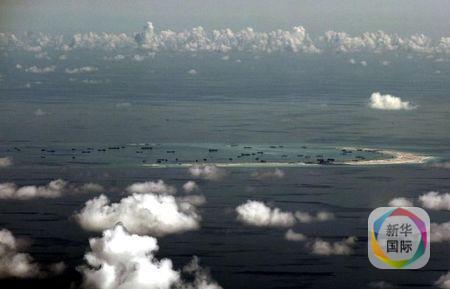 日菲军机抵近礼乐滩