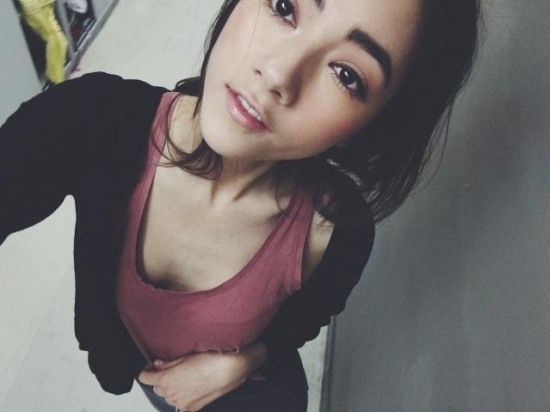 房祖名恋19岁嫩模