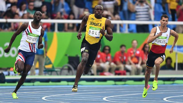 前瞻：女子10米跳台冲金 中国女排博尔特亮相