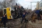 比利时列车脱轨 造成1死27伤