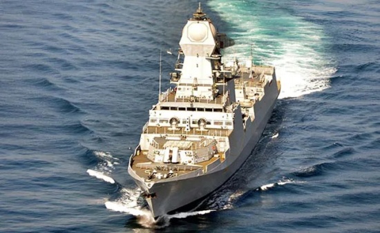 荷兰称俄罗斯战机在黑海轰击战舰