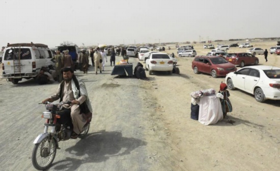 巴基斯坦称,塔利班控制了其边境阿富汗一侧的一个重要城镇。