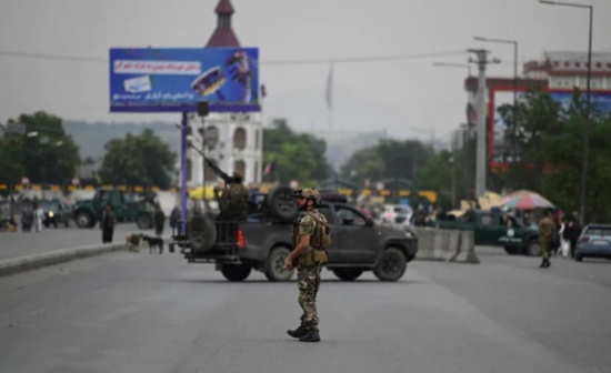 塔利班现在控制着阿富汗大约400个地区的一半左右,以及90% 的边界。