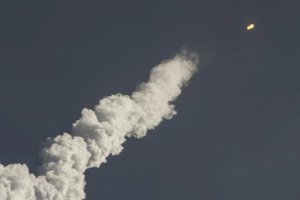 中国测试高超音速核导弹 在低轨道环绕地球飞行打击