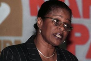 巴巴多斯选举桑德拉·梅森为第一任总统