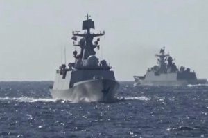 俄罗斯举行黑海海军演习 关注美国军舰