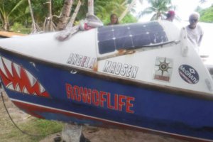 美国残奥会赛艇运动员溺亡 赛艇被冲到马绍尔群岛环