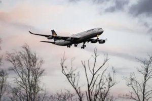 英国将于从Covid旅行红色名单中删除所有国家