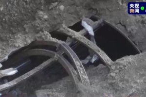 山西孝义煤矿透水事故致21人被困