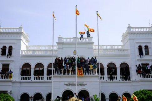 拉尼尔·维克勒马辛哈当选斯里兰卡新总统