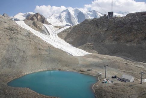 初夏热浪过后 阿尔卑斯山的冰川以创纪录的速度消失