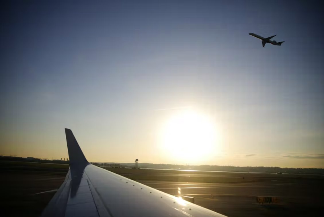 无人机导致华盛顿国家机场航班短暂停运
