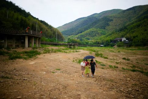 中国四川的电力紧缩及其重要性