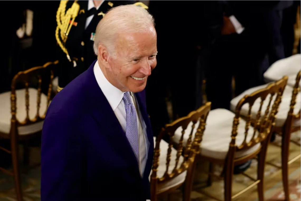 拜登支持率升至40% 希望拜登连任