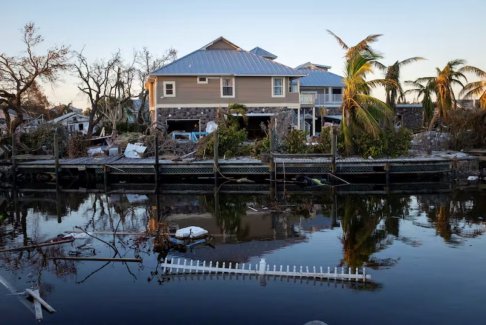 环球保险公司估计飓风伊恩造成近10亿美元损失