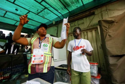 尼日利亚选举委员会开始公布全州选举结果