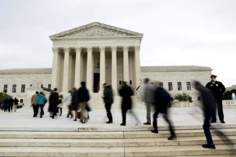 美国最高法院表示可能回避重大选举裁决
