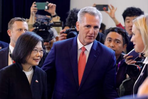 中国抨击台湾领导人与美国众议院议长会面
